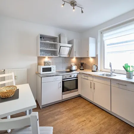 Lägenhet Pier 12, 6 *